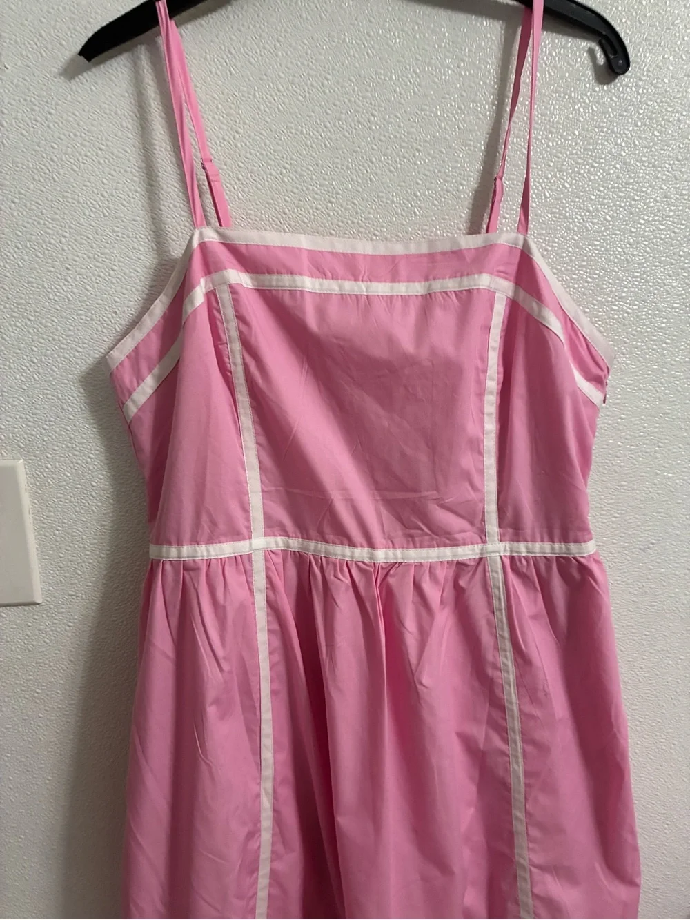 Women’s Pink Tiered Spaghetti-Strap Dress Large